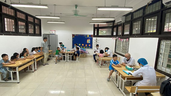 Trải nghiệm thực tế cộng đồng của các bạn học viên cao học khoá I Khoa Răng Hàm Mặt, Đại Học Y Dược, Đại Học Quốc Gia Hà Nội cho HP Nha cộng đồng nâng cao