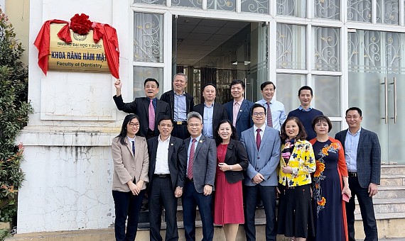 Lễ gắn biển Khoa Răng Hàm Mặt, Đại Học Y Dược, Đại Học Quốc Gia Hà Nội - Tòa nhà G6